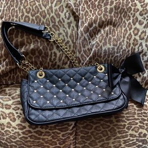 Bestey Johnson Black Quilted Purse w/ Heart Studs